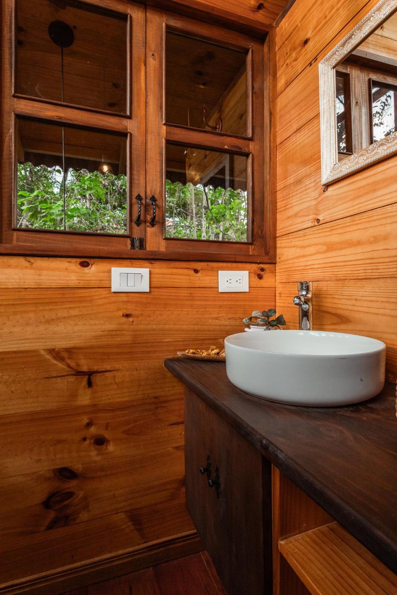 Tominejo Ecolodge - Casas En Los Arboles Neira Bagian luar foto