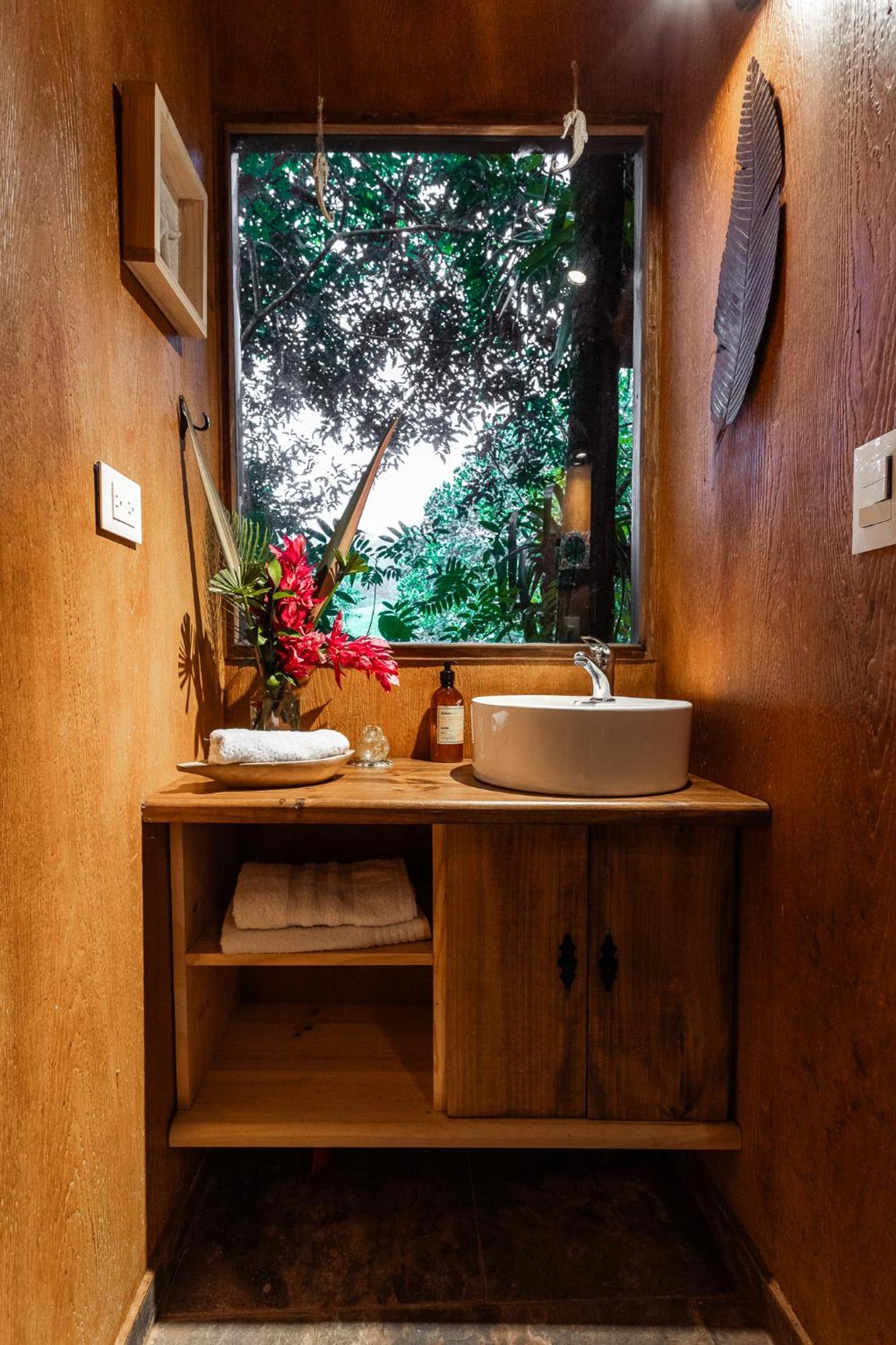 Tominejo Ecolodge - Casas En Los Arboles Neira Bagian luar foto